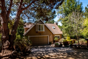 2147 Tully Place, Cambria, CA 93428